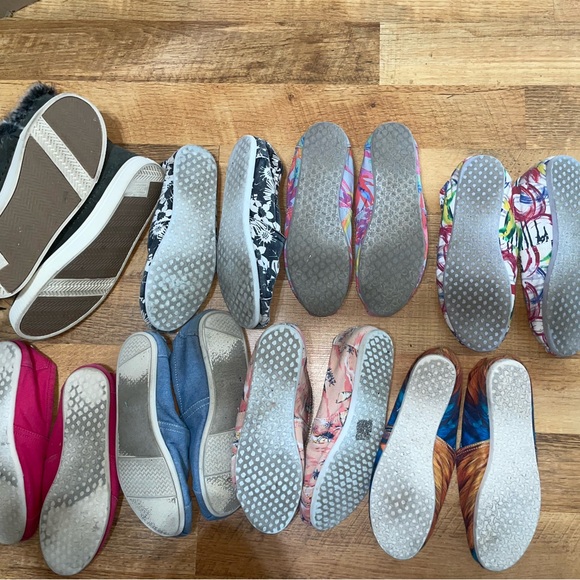 Toms Women's Colorful Flats Collection - Picture 9 of 12